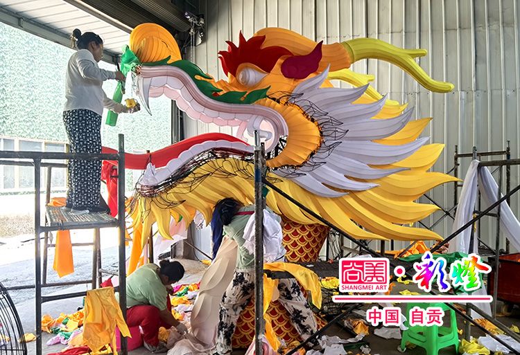 香港和澳門地區(qū)為何對龍燈情有獨鐘？